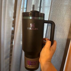 Stanley Quencher Tumbler Black Chroma 40 oz